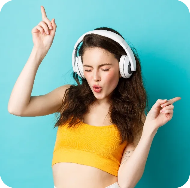 A model wearing headphone